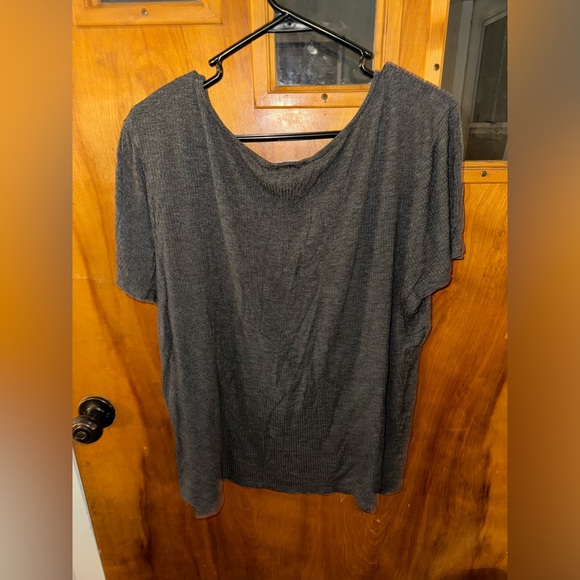 Gray Plus Size Ribbed T-shirt - Picture 2 of 3